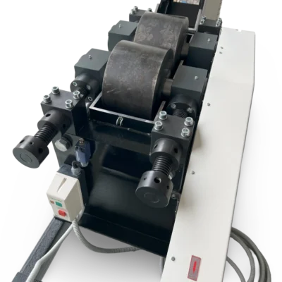 Twin roller crushing mechanism